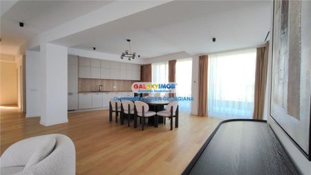 Prima inchirere penthouse 4 camere Aleea Privighetorilor - Fotografie 5