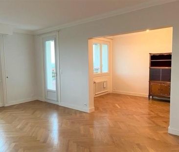 Location Appartement 4 pièces 91m² LYON 5ème - Photo 4