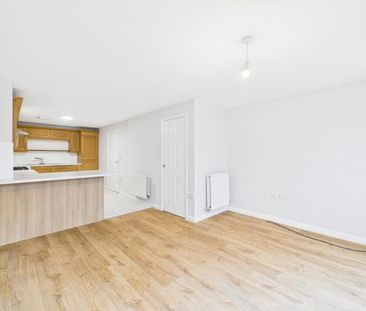 Beamont Walk, Brockworth - Photo 1