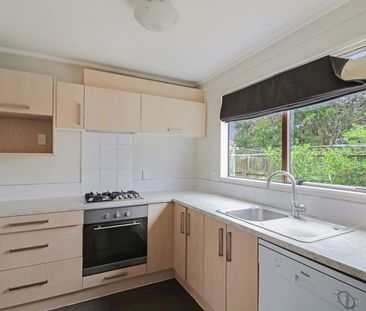 HANDY IN BOULCOTT - Photo 6