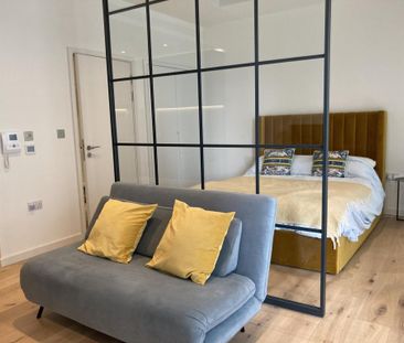 Studio to rent - Photo 3