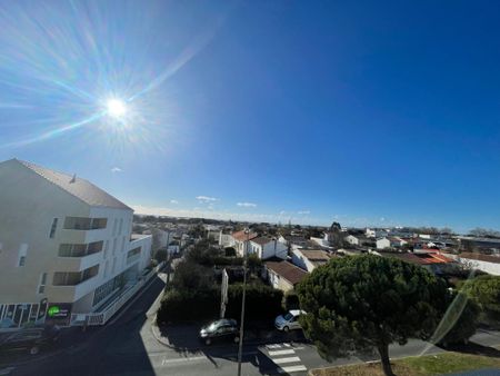 Location Appartement 2 pièces 85m² AYTRE 17440 - Photo 2