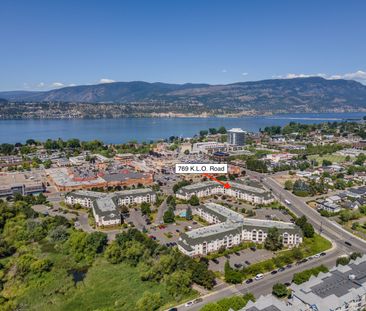 Lower Mission: Top Floor 2 bed, 2 bath – Jan.1st - Photo 5