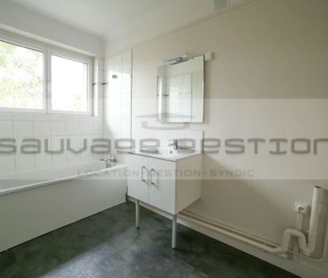 Location Appartement 3 pièces 79m² ROUEN 76100 - Photo 6