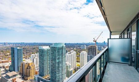 For Lease - 39 Roehampton Avenue Unit# 3901, Toronto, Ontario - Photo 2