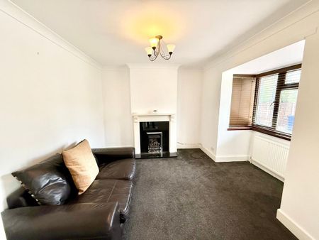 2 bedroom detached bungalow to rent - Photo 2