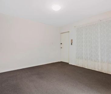 1Bedrooms, 1Bathrooms - Photo 2