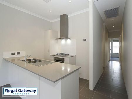 7 Geikie Glade, WANDI WA 6167 - Photo 4