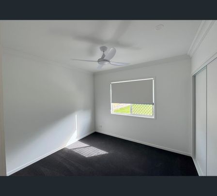 21 Norfolk Street, Russell Island, Qld 4184 - Photo 1