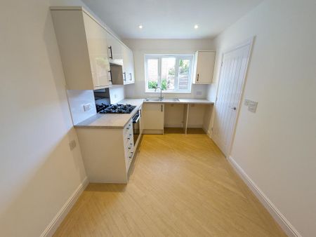 3 bedroom townhouse to rent - Photo 4