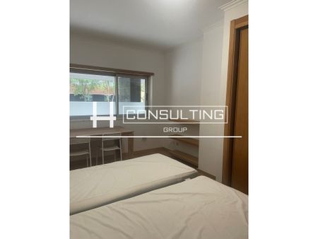 Apartamento T4 - Photo 2