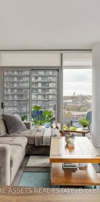 Stunning Northeast Corner Unit With Unobstructed NW City & Lake Views! - Photo 1