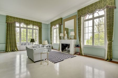 Location Maison de luxe Louveciennes 11 Pièces 413 m² - Photo 4