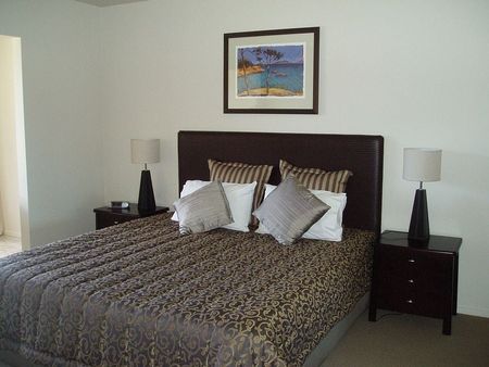 Luxury 2 bedroom Tutukaka Apartment - Furnished! - Photo 2