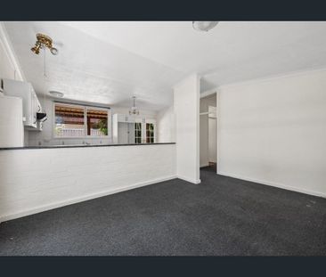 6 Werndley Street, Armadale, WA 6112 - Photo 1