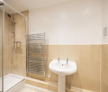 2 bedroom flat to rent - Photo 6