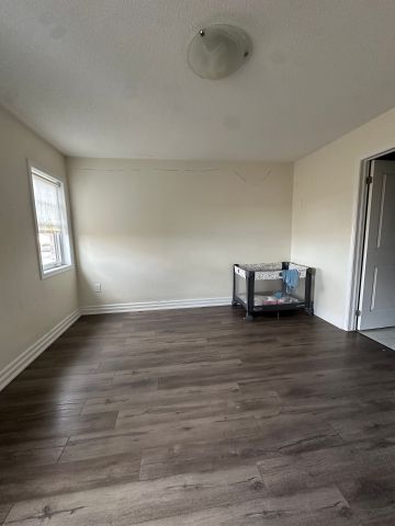 For Lease - 124 Tysonville Circle Unit# Upper, Brampton, Ontario - Photo 3