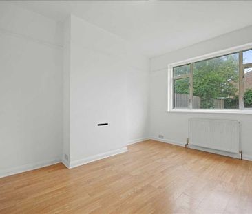3 bedroom semi-detached house to rent - Photo 6