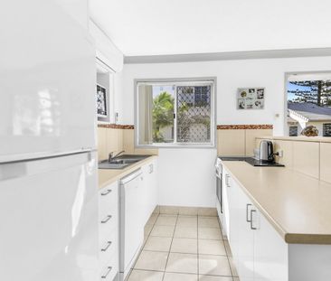 17/11 Frederick Street, Surfers Paradise - Photo 6