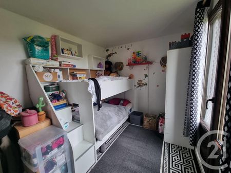 Location Appartement 3 pièces 62m² BRIE COMTE ROBERT 77170 - Photo 3