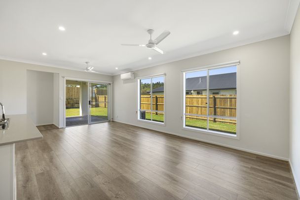 6 Dunmall Street, Glenvale QLD 4350 - House For Rent | Domain - Photo 1