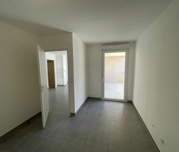 Location Appartement 2 pièces Meublé 36m² LA SEYNE SUR MER 83500 - Photo 5