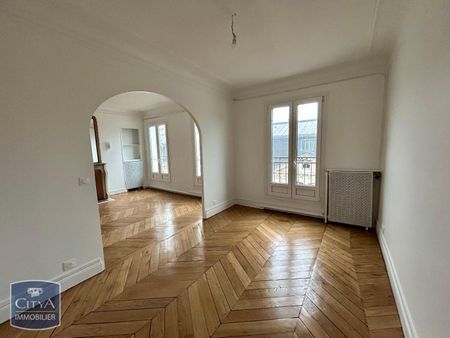 Location Appartement 3 pièces 82m² PARIS 16ème - Photo 3