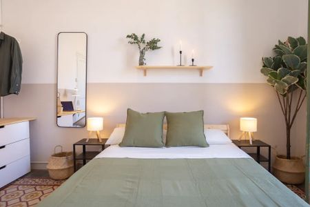 Carrer de Pons i Gallarza, Barcelona, Catalonia 08030 - Photo 3