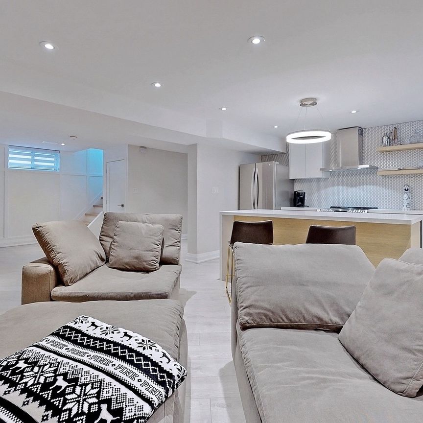 For Lease - 20 Knox Avenue Unit# LOWER, Toronto, Ontario - Photo 1