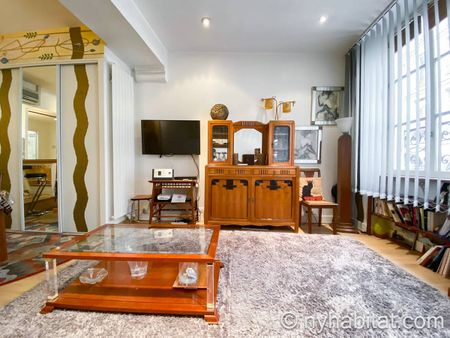 Logement à Paris, Location meublée - Photo 5