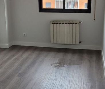 Piso de alquiler en Calle de la República Eslovaca, 9, Arcos - Photo 5