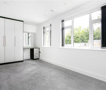 Langford Close, Guildford, GU3 3FQ - Photo 2