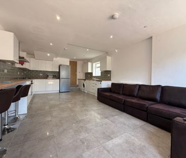 Bedford Street, Roath - Photo 1