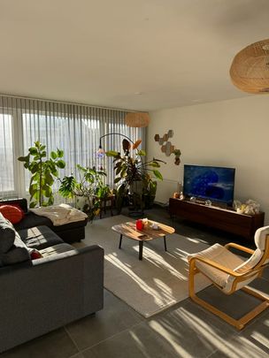 Appartement te huur - Photo 1