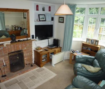 2 bedroom semi-detached house to rent - Photo 4