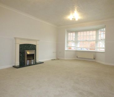 Park Lane, Lower Quinton - Photo 1