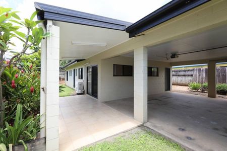 Freestanding 3 Bedroom Duplex - Double carport with Roller Door - Fenced Yard - Photo 5