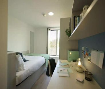 Silver Ensuite - Photo 5