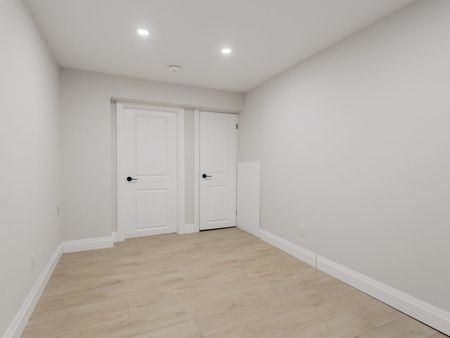 For Lease - 3551 Wass Crescent Unit# LOWER, Oakville, Ontario - Photo 2