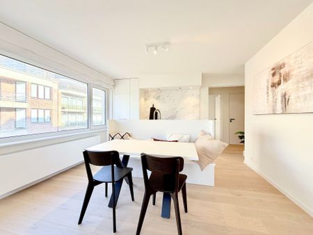 Gemeubeld: gerenoveerd appartement in centrum Knokke - Photo 4