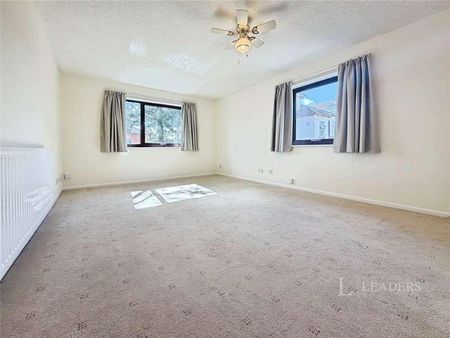 Lorne Street, Kidderminster, Worcestershire, DY10 - Photo 2