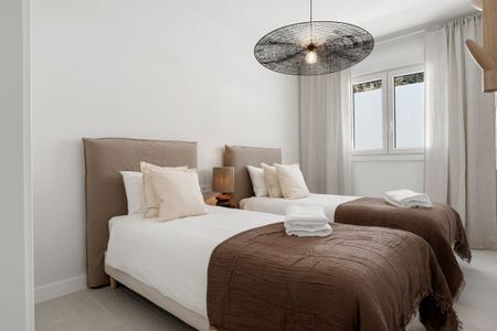 Apartment in Estepona, Costa del Sol - Photo 3