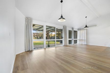 12 Kilburn Crescent, Frankston - Photo 5