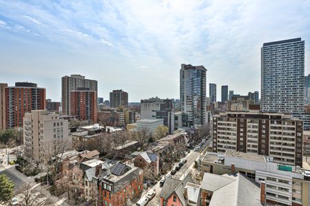 2 Bedrooms - Photo 4