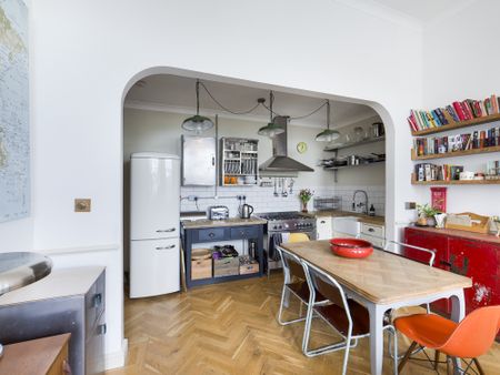 Florence House, Shooters Hill, SE18, London - Photo 2