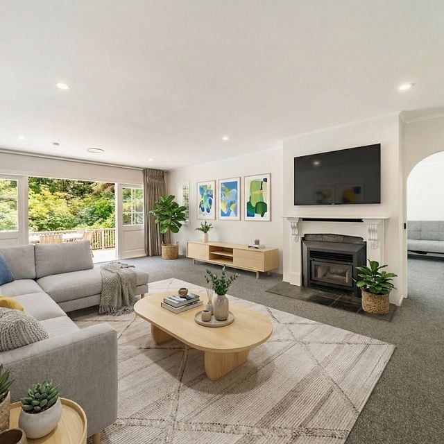 Large family home + tranquil gardens - Photo 1