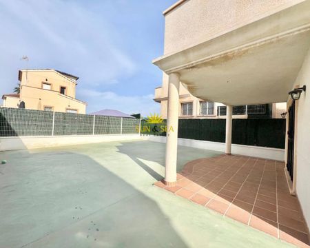 2-BEDROOM DUPLEX FOR RENT IN GUARDAMAR DEL SEGURA - ALICANTE - Photo 3