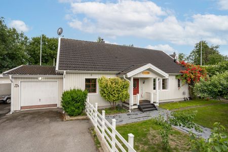 Uranusvägen, Åkersberga - Photo 3