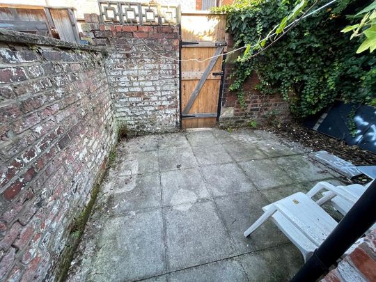 5 bedroom terraced house to rent - Photo 1