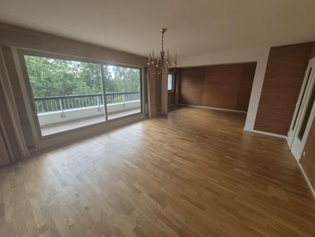 Location Appartement 3 pièces 97m² LOOS 59120 - Photo 2